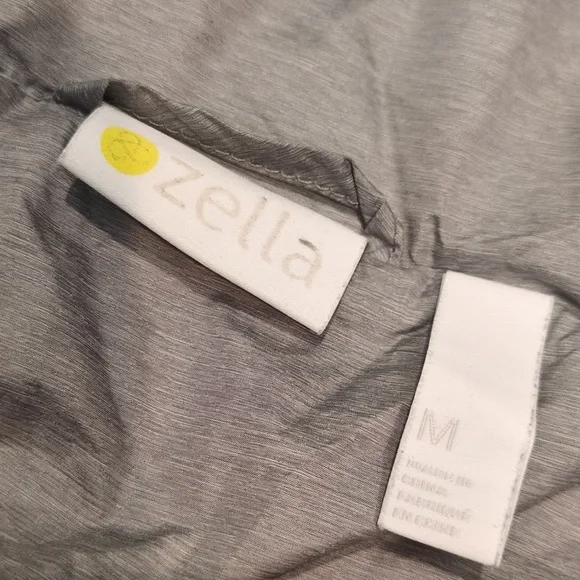 Zella Gray Asymmetrical Zip Funnel Neck PrimaLoft Puffer Vest Women's Medium - Picture 3 of 17